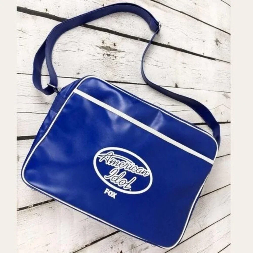 AMERICAN IDOL FOX Collectible Airliner Bag